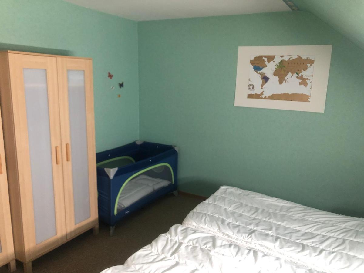 Ironico Homestay 4 Schlafzimmer Ferienwohnung 100 M2 Nahe Bostalsee Eisen  Zewnętrze zdjęcie